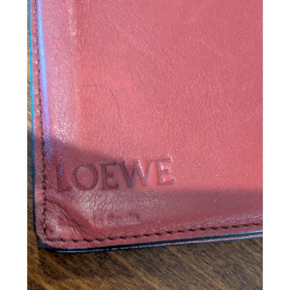 Loewe Large Vertical Wallet Tan Grained Calfskin Leather Anagram - Picture 10 of 11